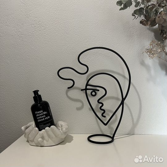 Фигура статуэтка из проволоки в стиле HM Home