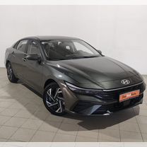 Hyundai Elantra 1.5 CVT, 2023, 550 км, с пробегом, цена 2 470 000 руб.