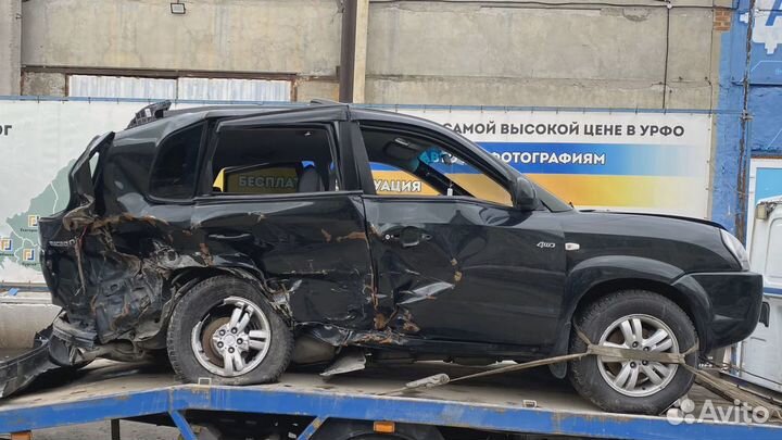 Патрубок радиатора верхний Hyundai Tucson (JM) 254