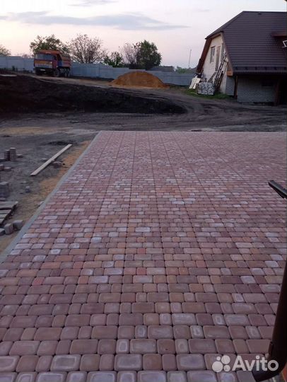 Укладка тротуарной плитки Асфальтирование под ключ