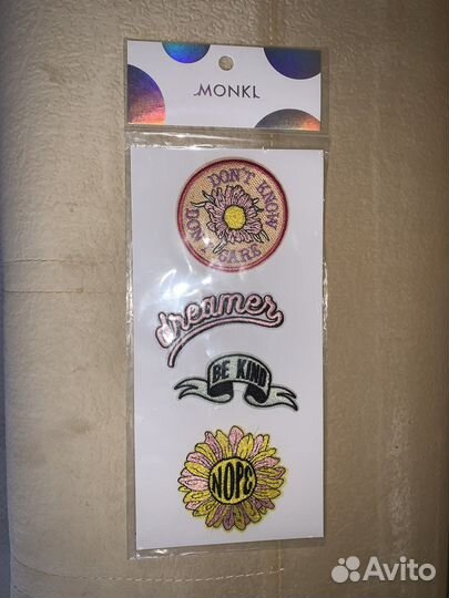 Нашивки на одежду monki