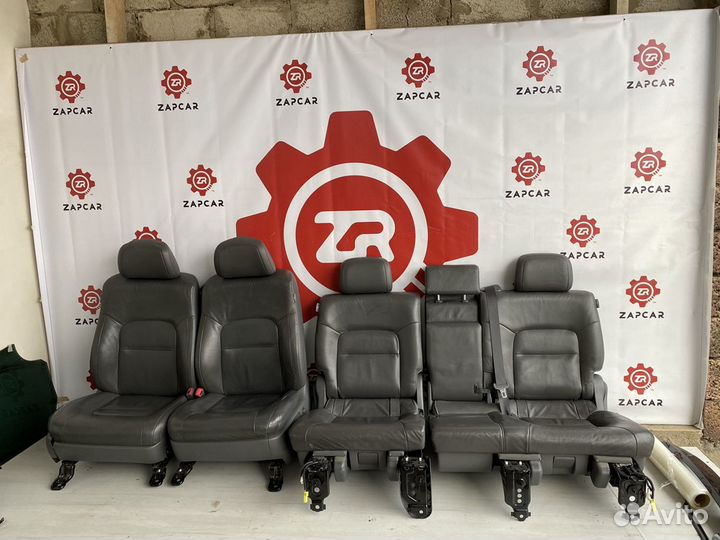 Land Cruiser 200 сиденья