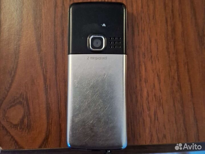 Телефон Nokia 6300