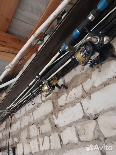 Спининги и удочки