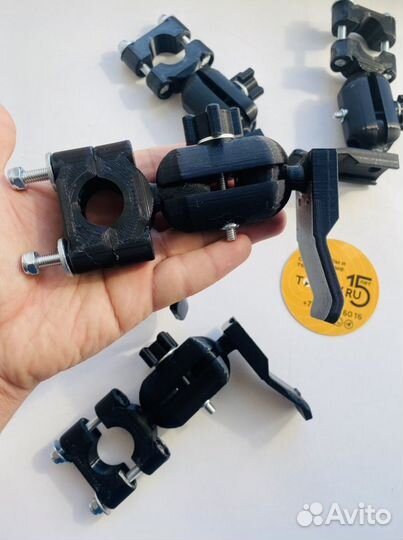 Крепление 3D v.3 для навигатора Garmin 64