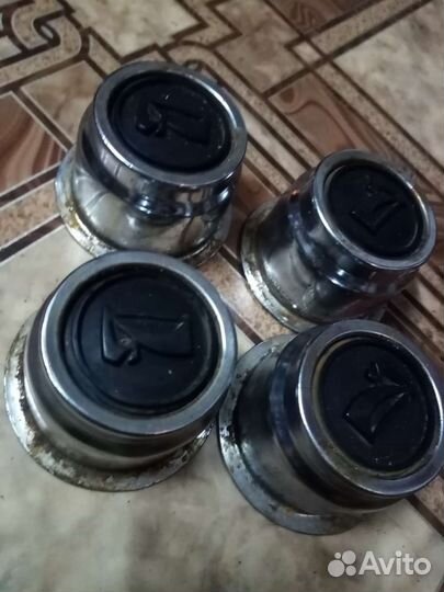 Колпачки на ступицу ваз