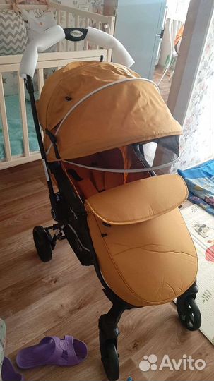 Прогулочная коляска