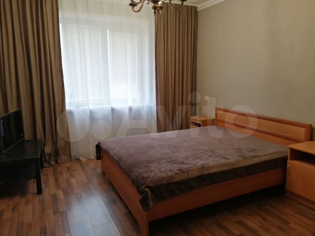 2-к. квартира, 41 м², 1/9 эт.