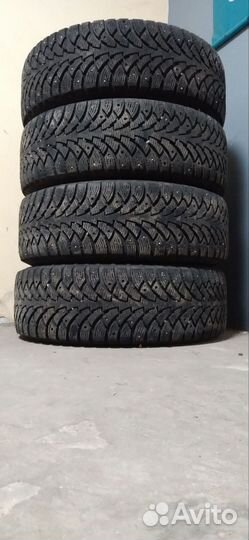 Nokian Hakkapeliitta 4 195x65 r15