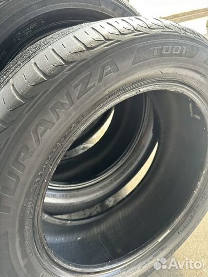 Bridgestone Turanza T001 225/55 R17 T