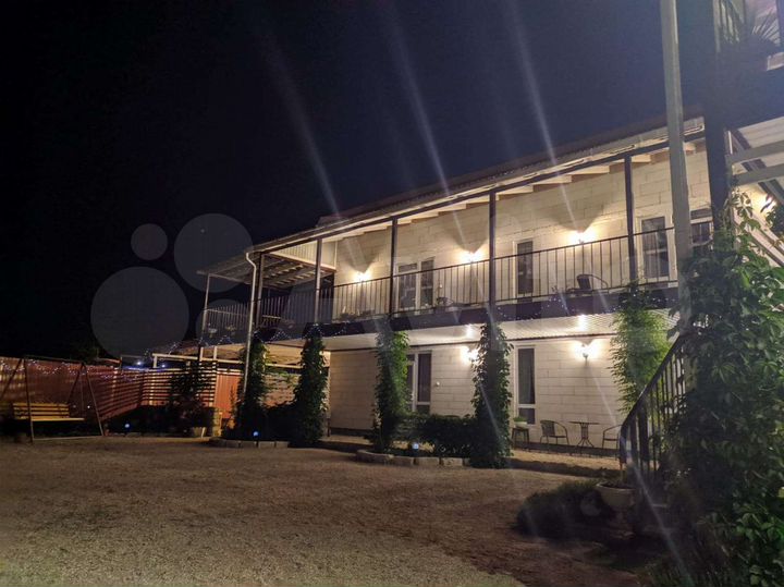 Комната 15 м² в 1-к., 1/2 эт.