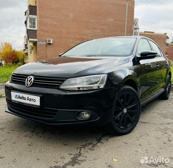 Volkswagen Jetta 1.6 AT, 2012, 176 500 км