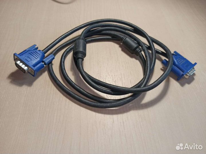VGA кабель для компьютера