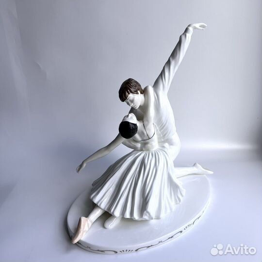 Редкость Coalport, лимитированная статуэтка
