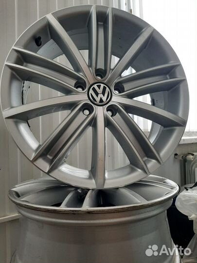 Фирменные автомобильные диски volkswagen