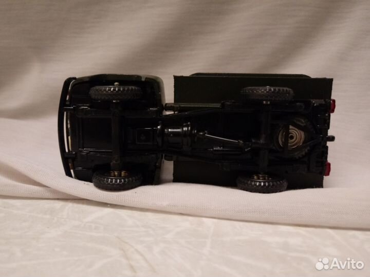 УАЗ бортовой. 1к43