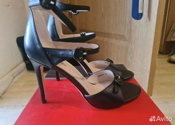 Босоножки натуральная кожа