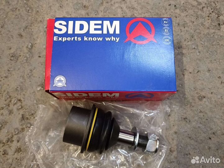 Шаровая опора Grand Cherokee WK2 11-15