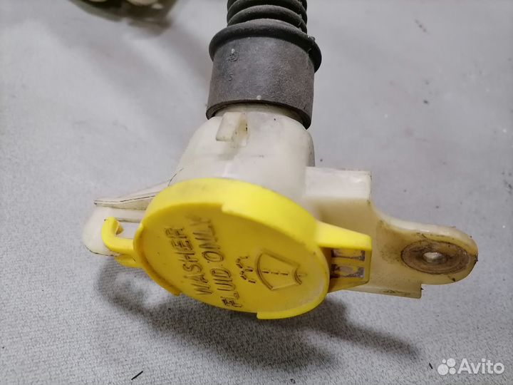 Бачок омывателя Chrysler Concord 1998-2004