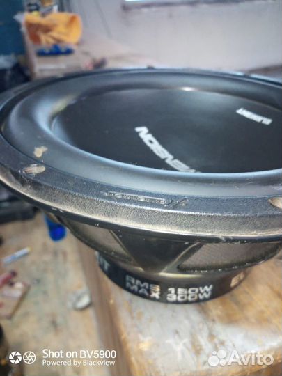 Сабуфер автомобильный