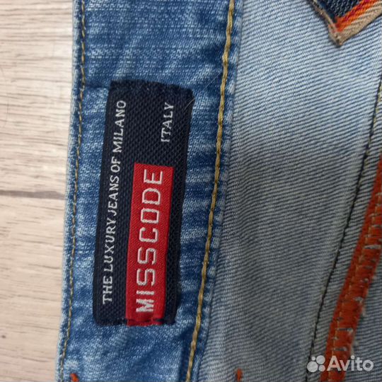 Джинсовый комбинезон