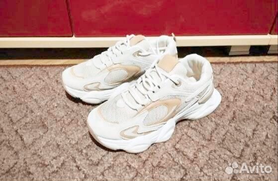 Кроссовки женские 39 размер