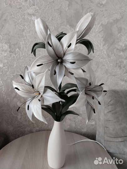 Цветы светильники