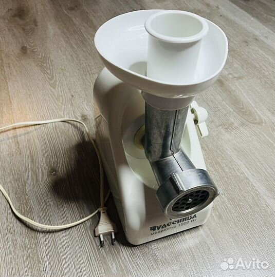 Мясорубка Чудесница 1500Вт