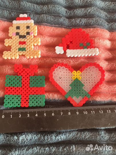 Новогодние фигурки из термо мозаики