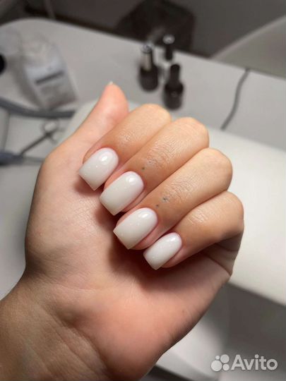 Маникюр