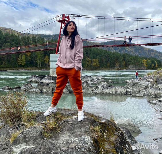 Швея надомница