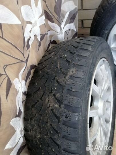 Литые диски на зимней резине.R15
