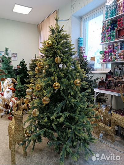 Елка искусственная литая светло - зелёная