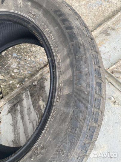 Bridgestone Blizzak Revo GZ 185/65 R15 26G