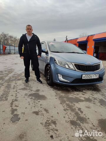 Инструктор по вождению автомобиля на АКПП