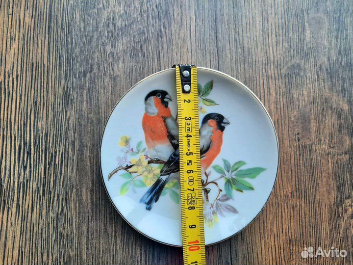 Настенная тарелка