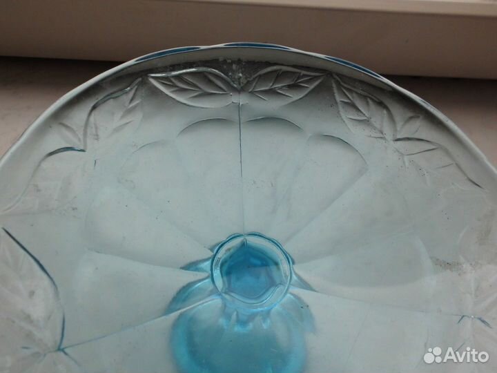 Ваза на ножке из цветного стекла, хрусталя, СССР