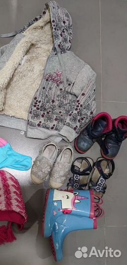 Отдам пакет вещей для девочки, 110-122