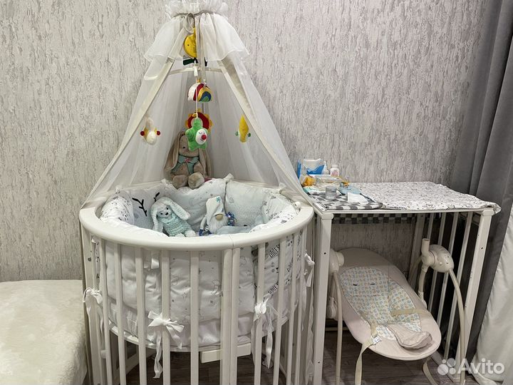 Детская кроватка