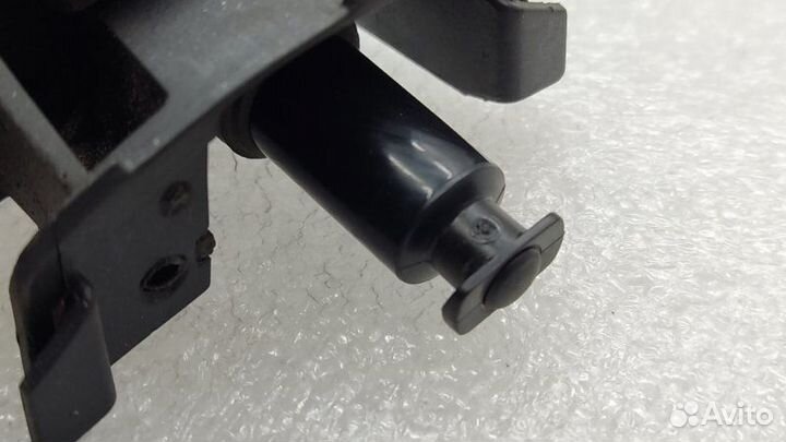 Активатор лючка бензобака Volkswagen Polo мк5 cwva