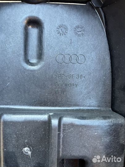Подрулевой кожух Ауди а4 а5 2007-2012