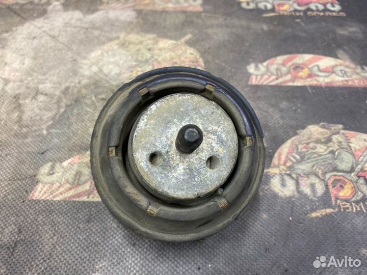 Подушка двигателя Bmw E46