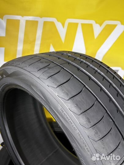 Yokohama Advan Sport V105T 295/40 R21 111Y
