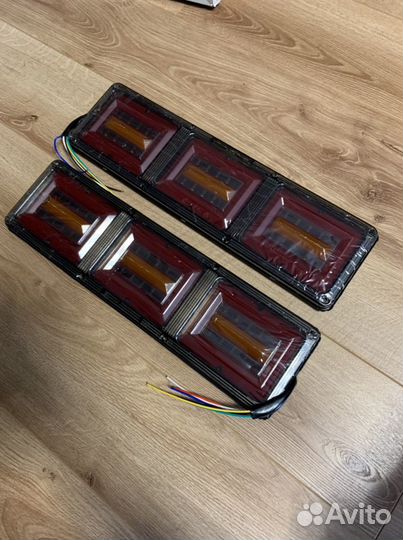 Задние светодиодные фонари «квадраты» 12/24В 2шт