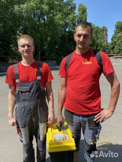 Тумба в зал