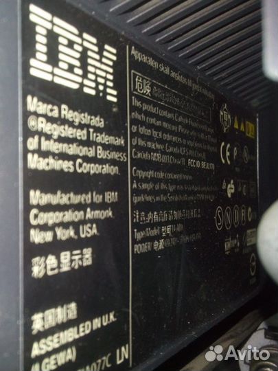 IBM 2004 года для интерьера