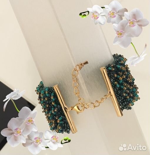 Браслет с камнем