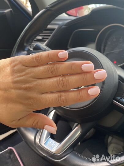 Маникюр на дому