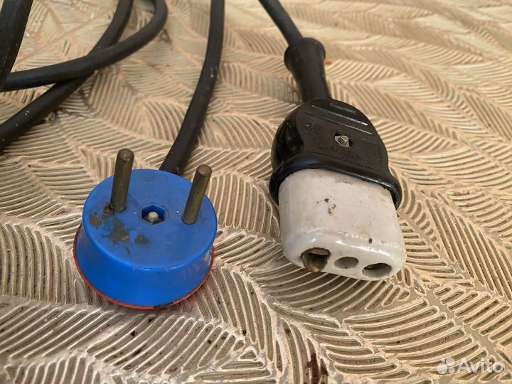 Вафельница СССР электрическая