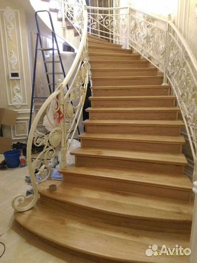 Отделка лестниц
